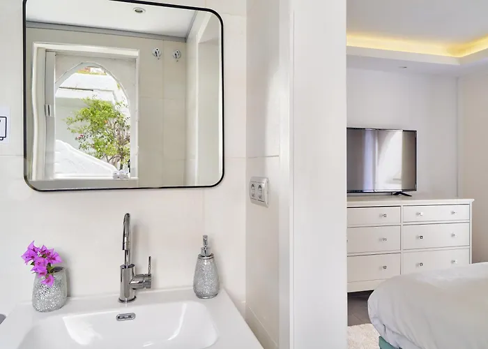 Village Apartment Marbella